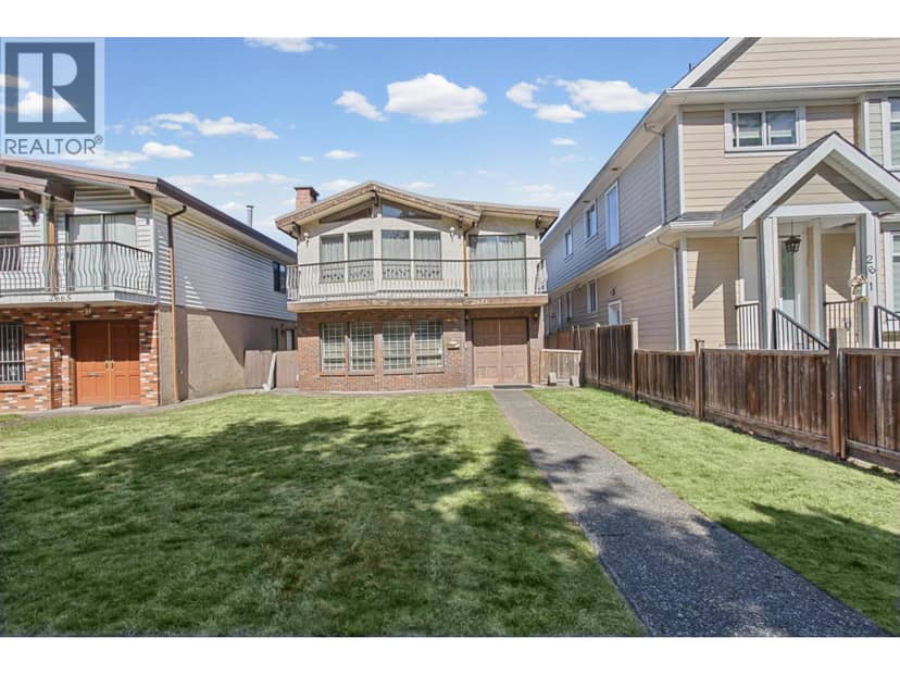 2671 E 41ST AVENUE, Vancouver, photo 2