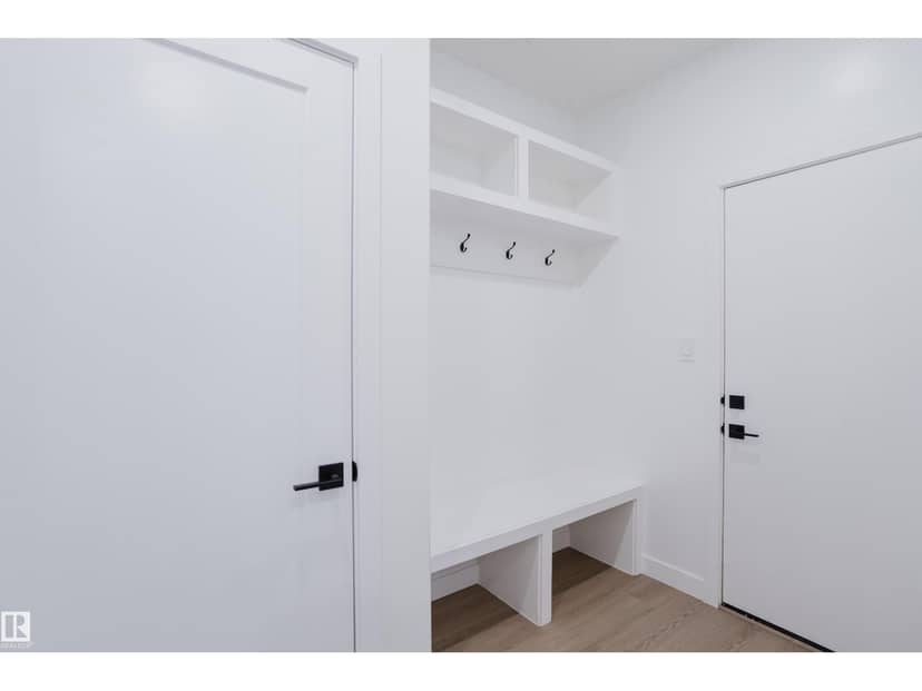 1429 Osprey CO NW — photo 10 of 40