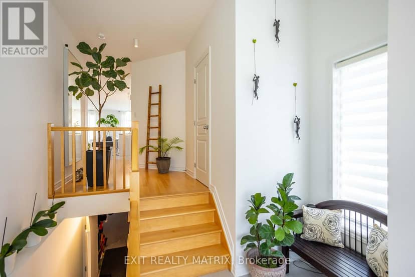 865 Cologne Street — photo 4 of 40
