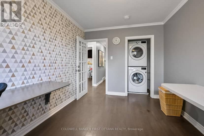 702 Crystal Street — photo 27 of 36