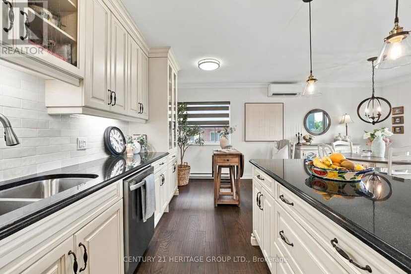 303 - 350 Concession Street — photo 20 of 40