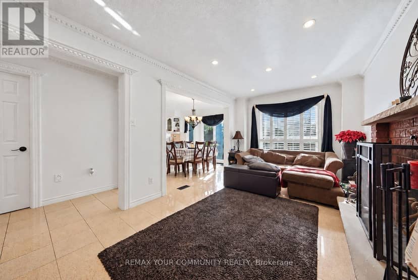 44 Candy Crescent W — photo 15 of 40