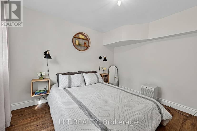 5 Pinetree Road — photo 26 of 40