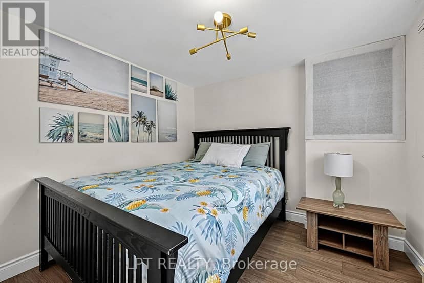 5 Pinetree Road — photo 33 of 40