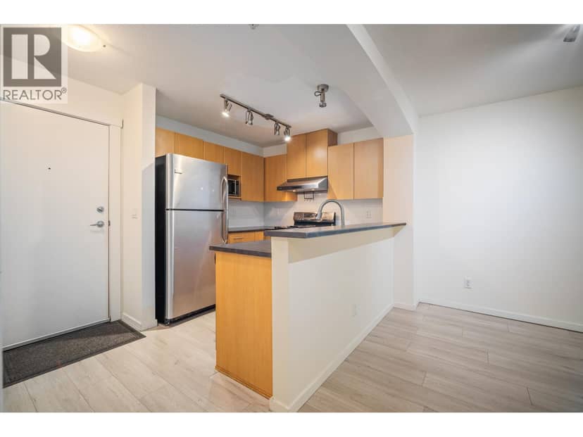 408 9319 UNIVERSITY CRESCENT, Burnaby, photo 8