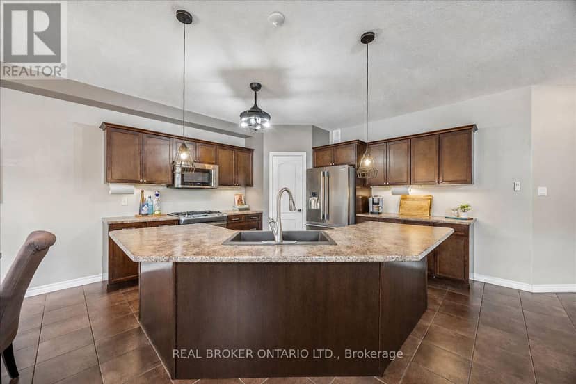 58 Stevenson Street — photo 8 of 26