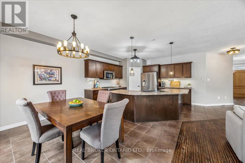 58 Stevenson Street — photo 9 of 26