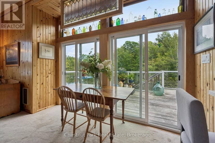 2215 Miriam Drive — photo 17 of 40
