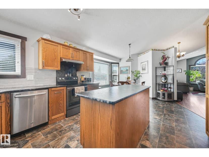 1 Mullen Co — photo 14 of 40