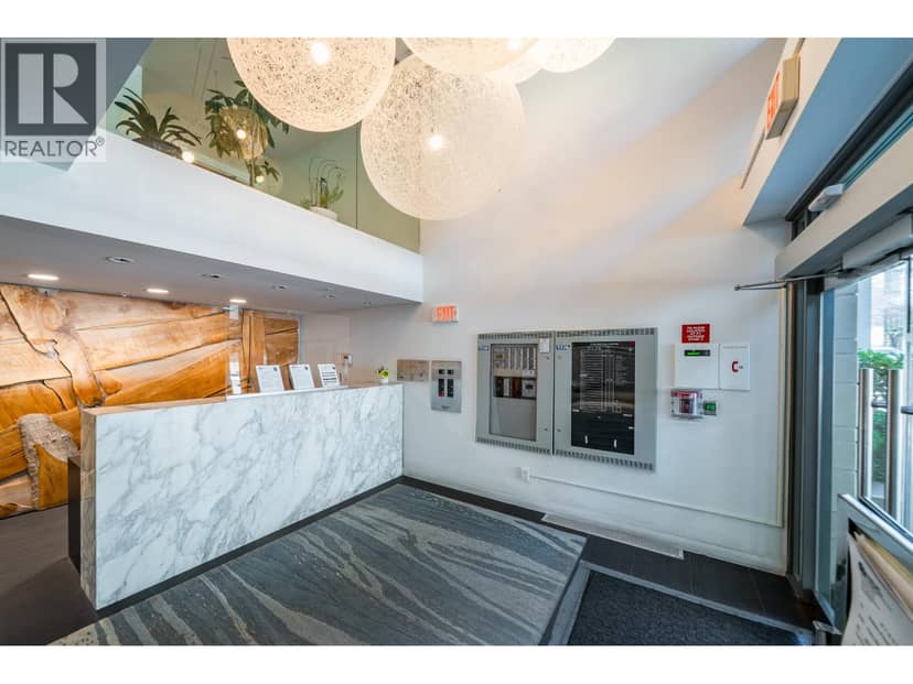 203 5782 BERTON AVENUE, Vancouver, photo 2