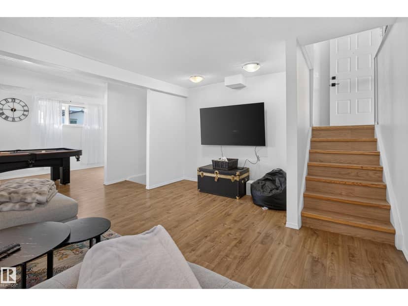 3606 37 AV — photo 30 of 40