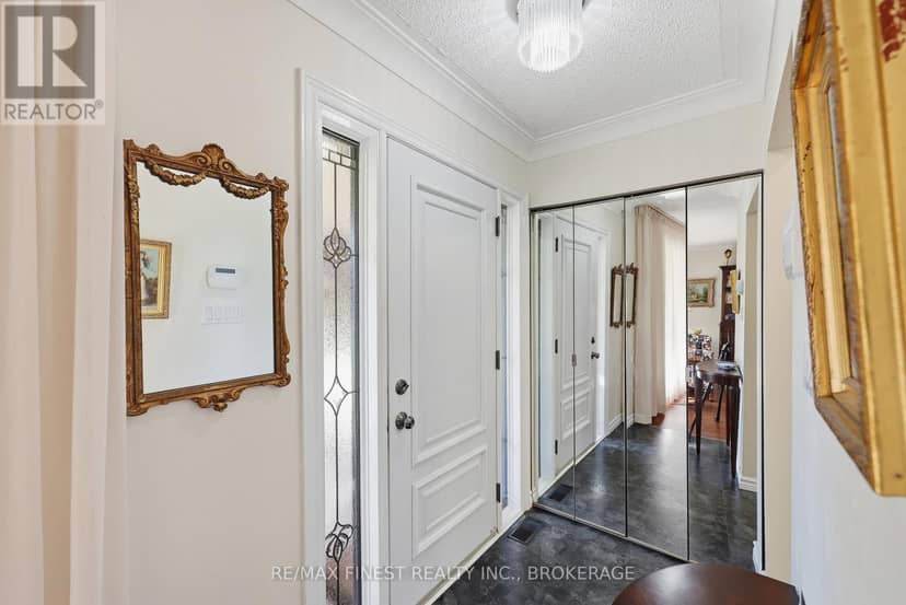 935 Brodie Avenue — photo 17 of 40