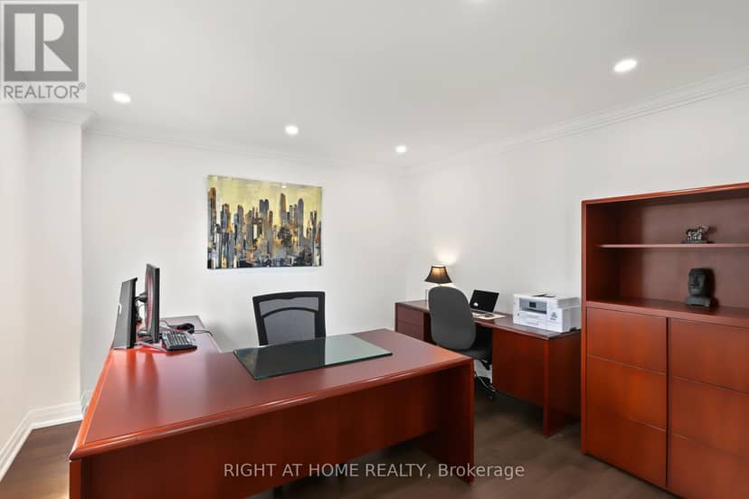11 Harrowsmith Place — photo 7 of 40