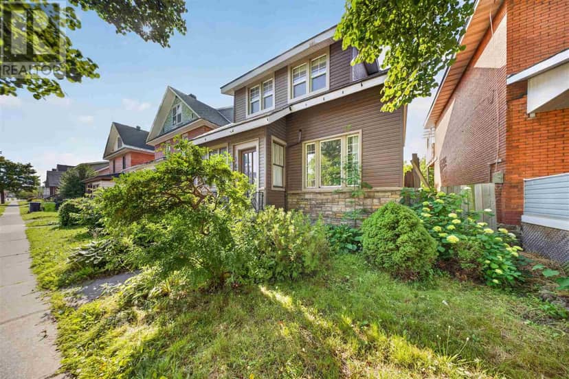 145 Albert ST W — photo 3 of 29