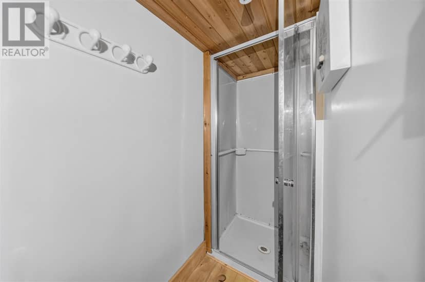 145 Albert ST W — photo 18 of 29