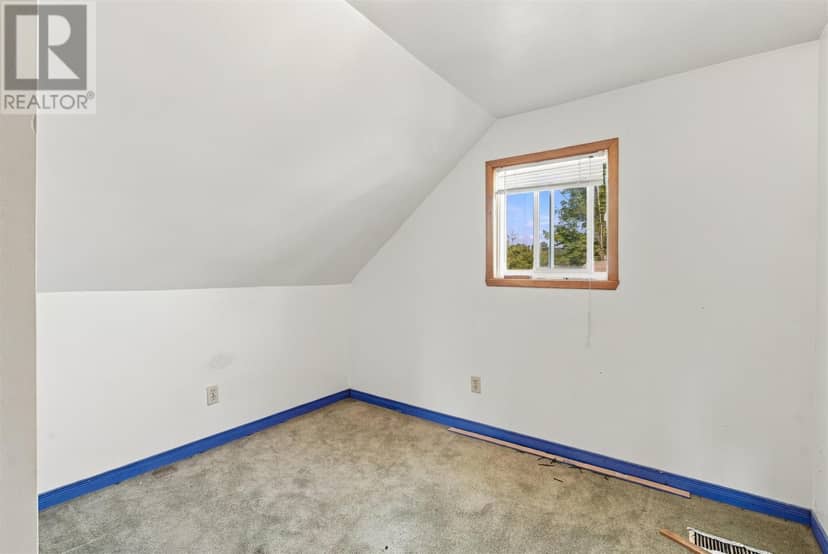 97 Wellington AVE — photo 19 of 30