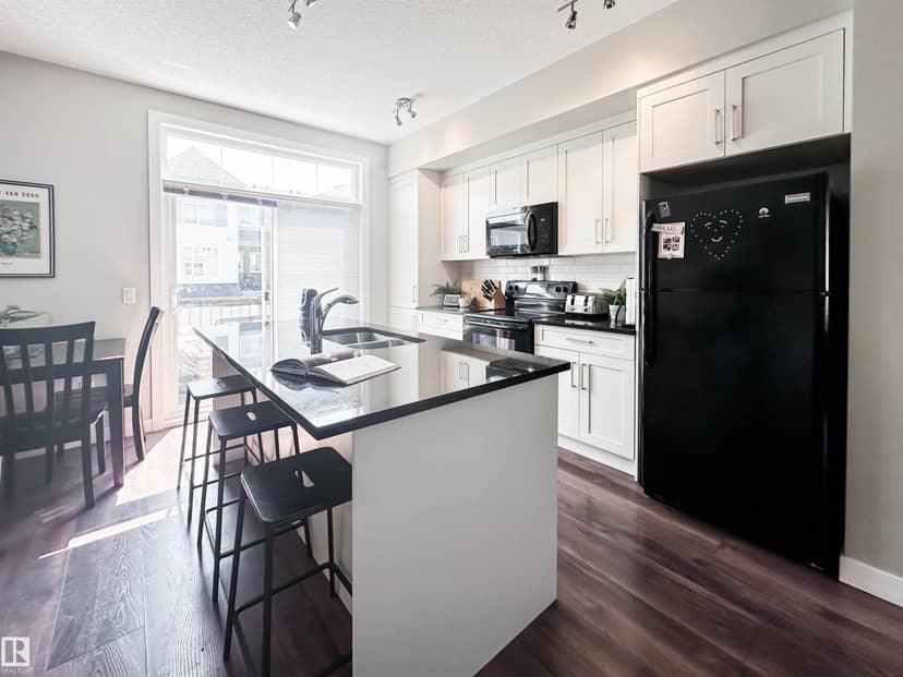 #89 600 Bellerose Dr, St. Albert, photo 3