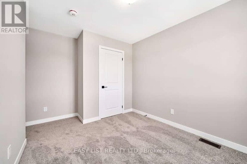 23 Addyman Crescent — photo 38 of 40