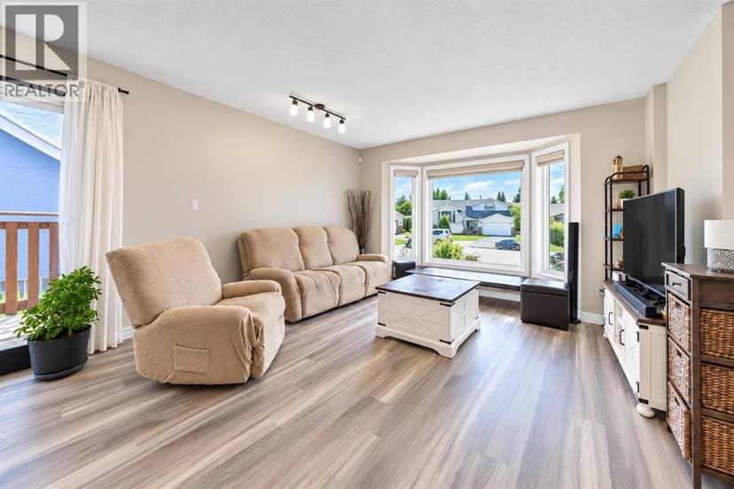6130 52 Street Close, Ponoka, photo 6