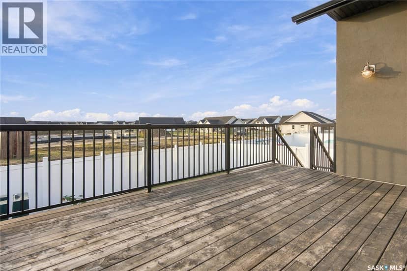 207 Greyeyes-Steele WAY — photo 31 of 40