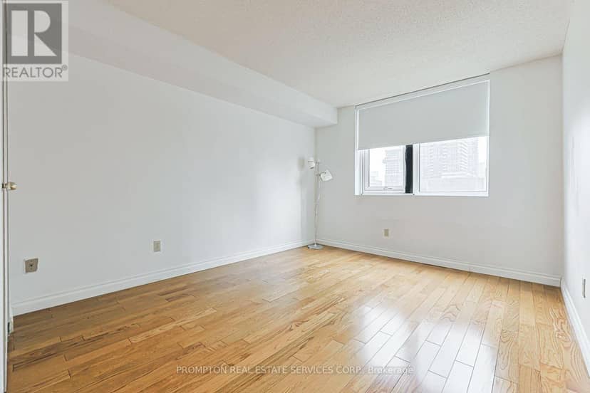 1705 - 25 Grenville Street — photo 25 of 37