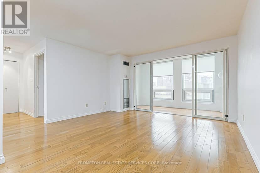 1705 - 25 Grenville Street — photo 7 of 37