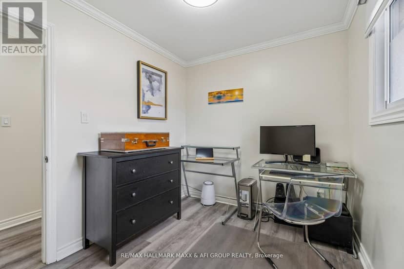 11 Charlotte Court — photo 29 of 40