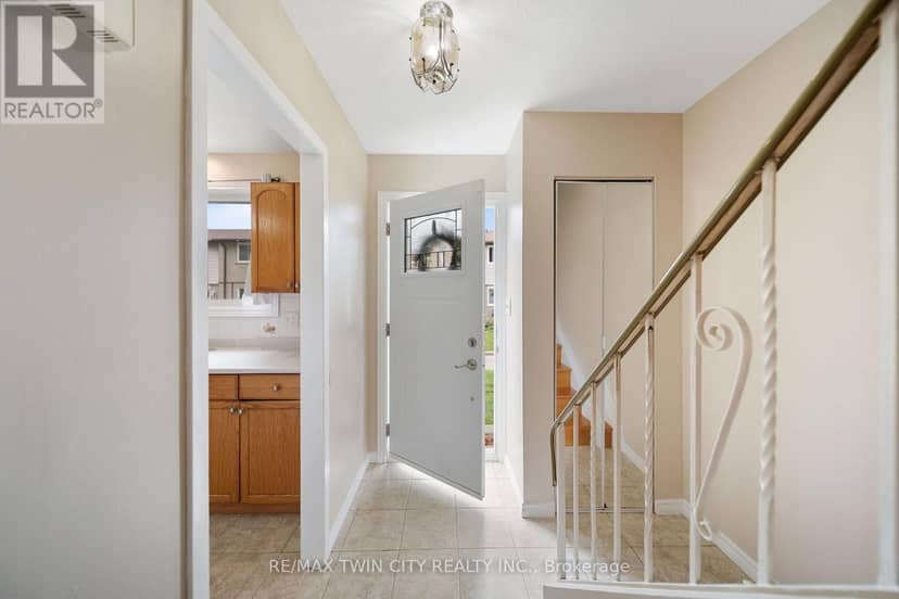 19 - 379 Darling Street — photo 5 of 37