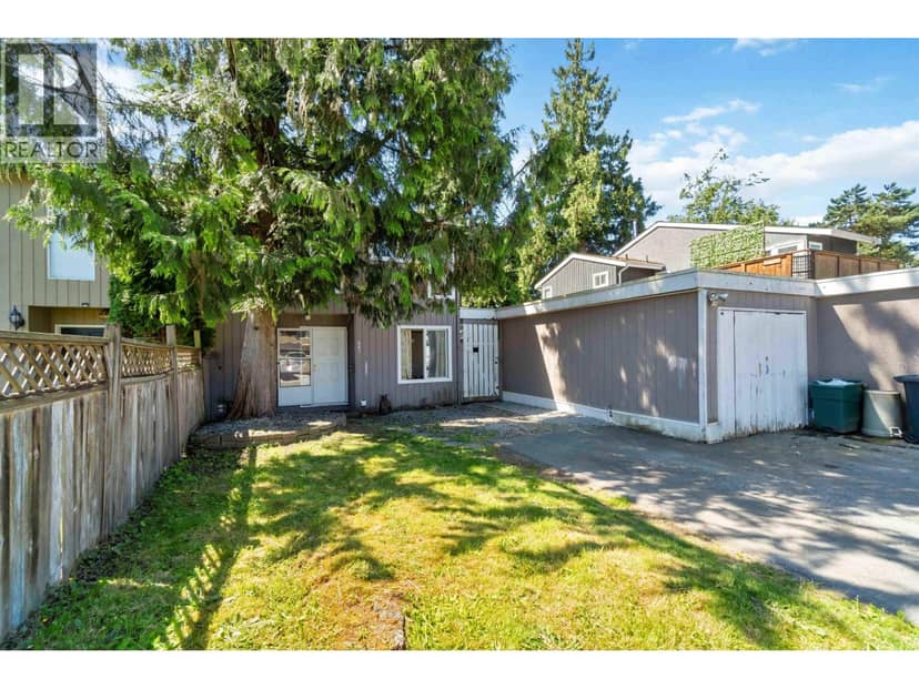 881 PINEBROOK PLACE, Coquitlam, photo 2