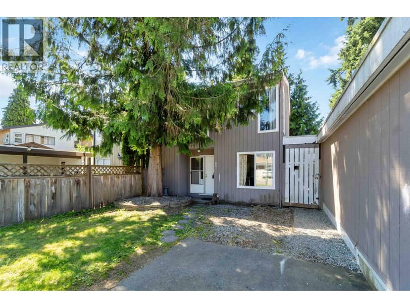 881 PINEBROOK PLACE, Coquitlam, photo 3