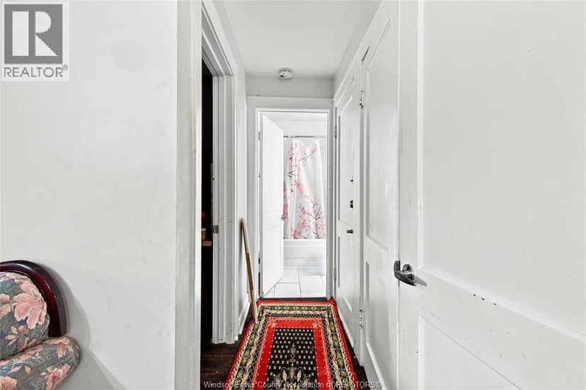 2292 Dougall Avenue — photo 17 of 32