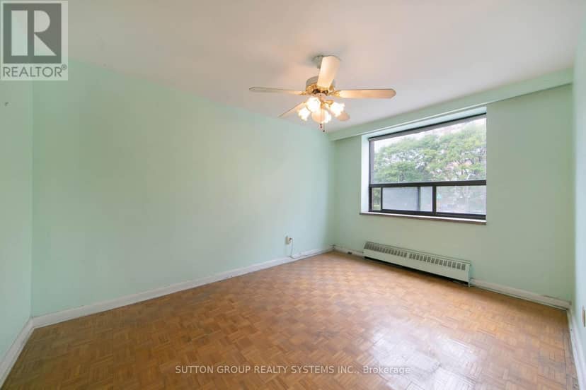 209 - 921 Midland Avenue — photo 14 of 27
