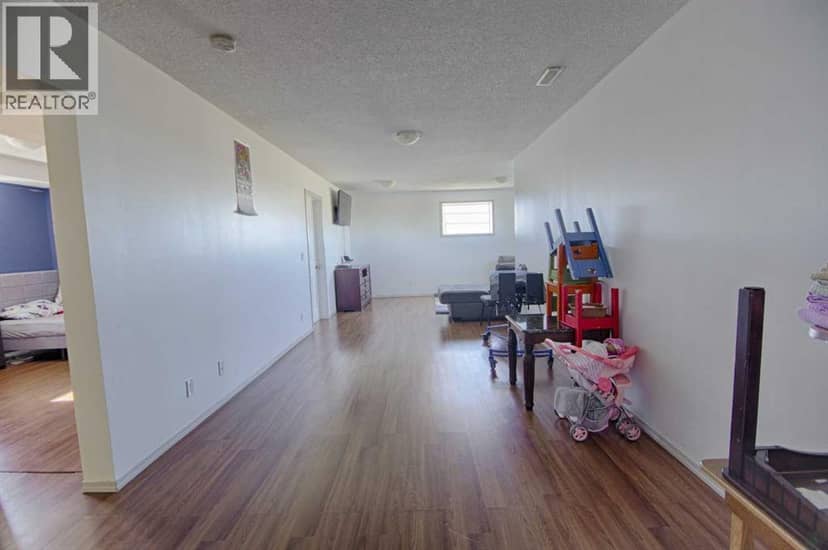 142081 RR 192 — photo 21 of 40