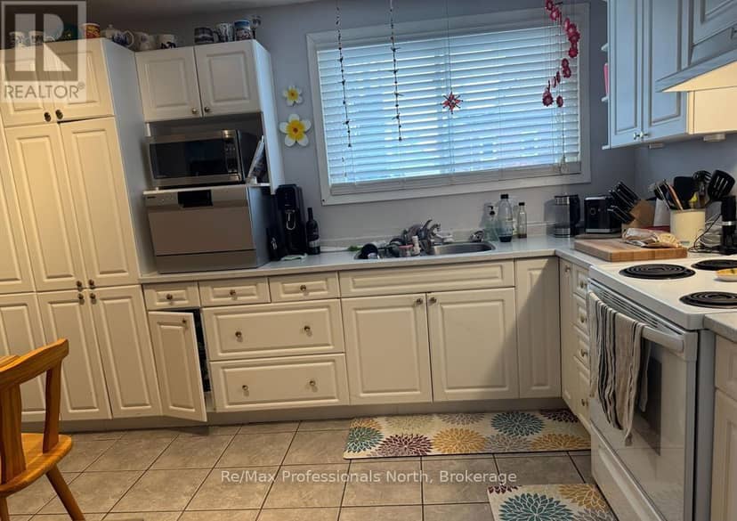 141 Hotchkiss Street — photo 16 of 20