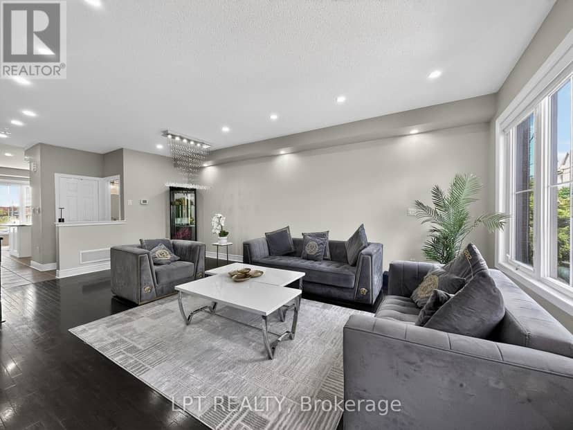 44 Cedar Lake Crescent, Brampton