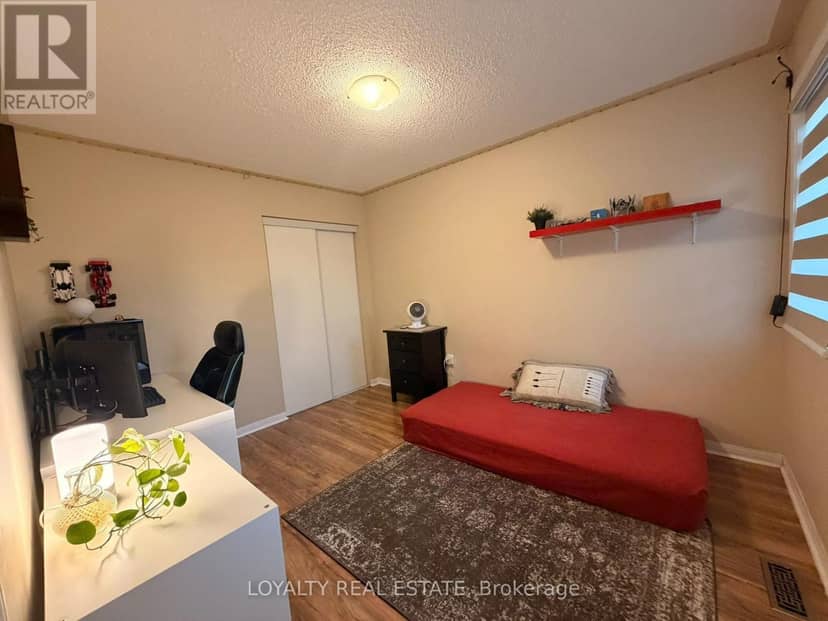 Listing 30302507 — photo 21 of 25