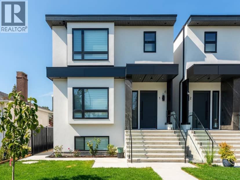 1 8633 12TH AVENUE, Burnaby