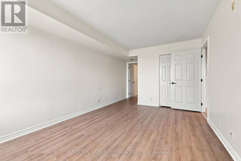 802 - 120 Grant Carman Drive — photo 32 of 40