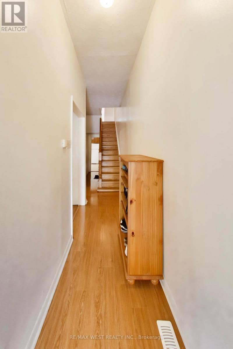99 Euclid Avenue — photo 6 of 28