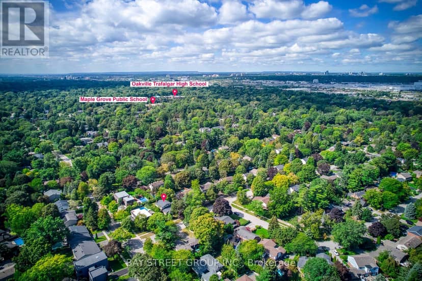 216 Beechfield Road — photo 4 of 40