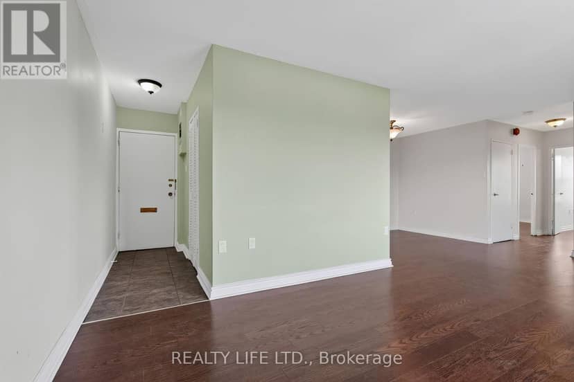 502 - 41 Lake Shore Drive, Toronto, photo 6