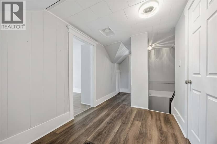 14 Gore STREET — photo 18 of 37
