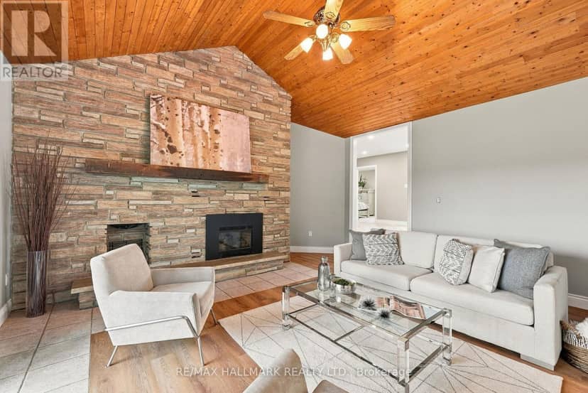 166 Hillcrest Drive, East Gwillimbury, photo 8