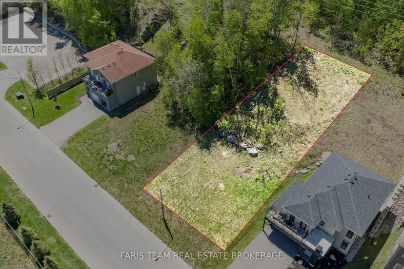 722 Aberdeen Boulevard — photo 1 of 13