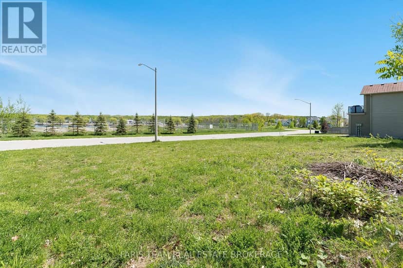 722 Aberdeen Boulevard — photo 3 of 13