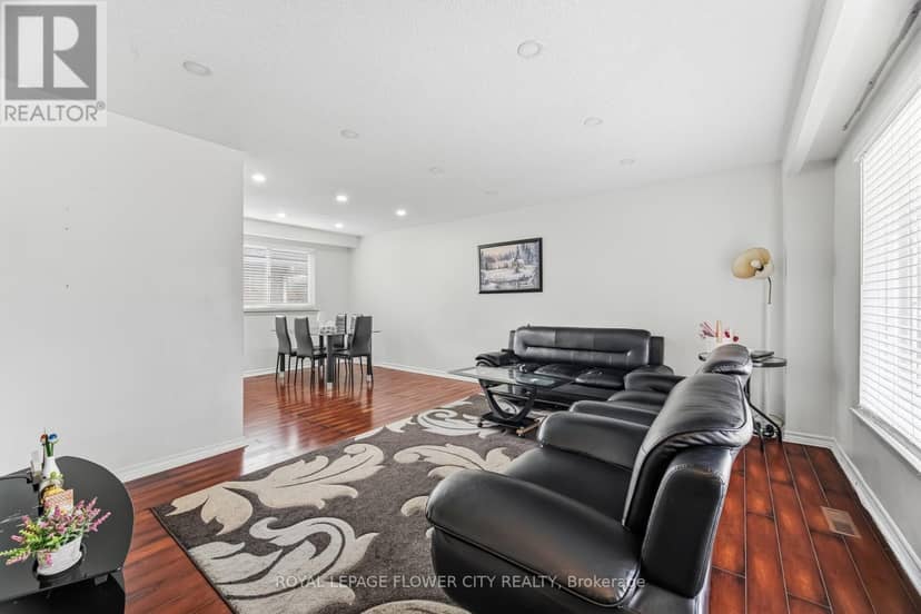 3027 Coral Drive — photo 11 of 38