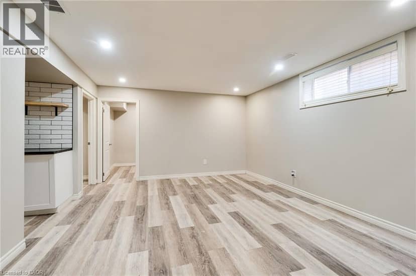 56 SMITH'S CREEK Drive — photo 33 of 40