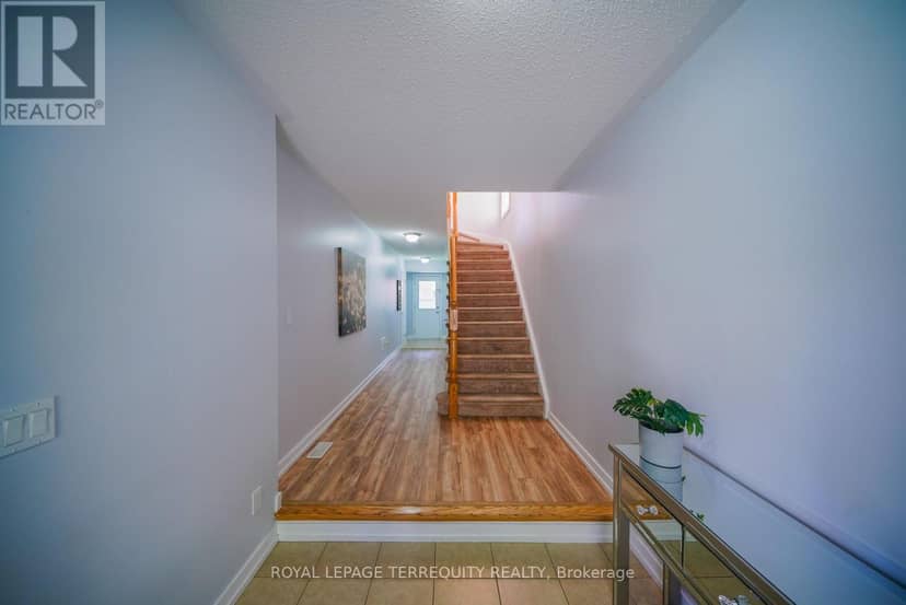 24 - 1299 Glenanna Road, Pickering, photo 2