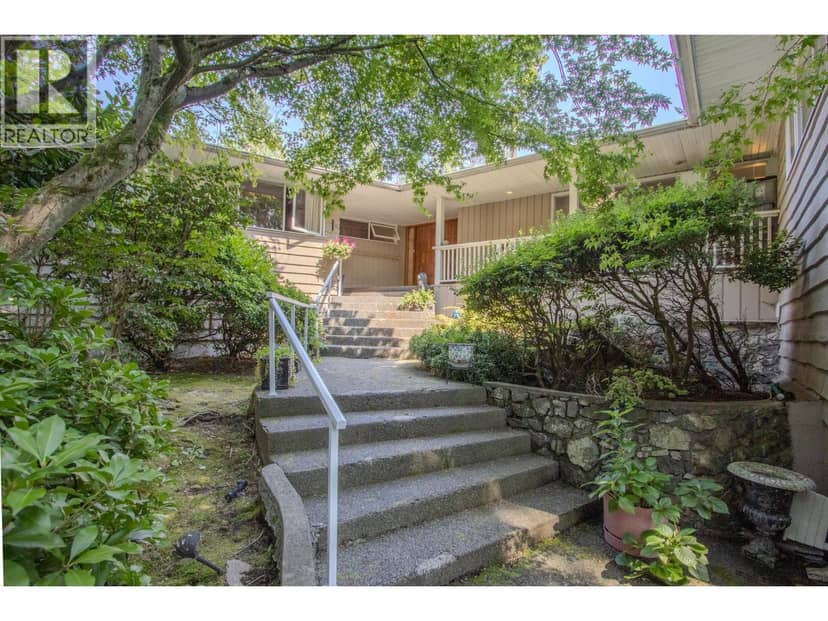 606 ST ANDREWS ROAD, West Vancouver