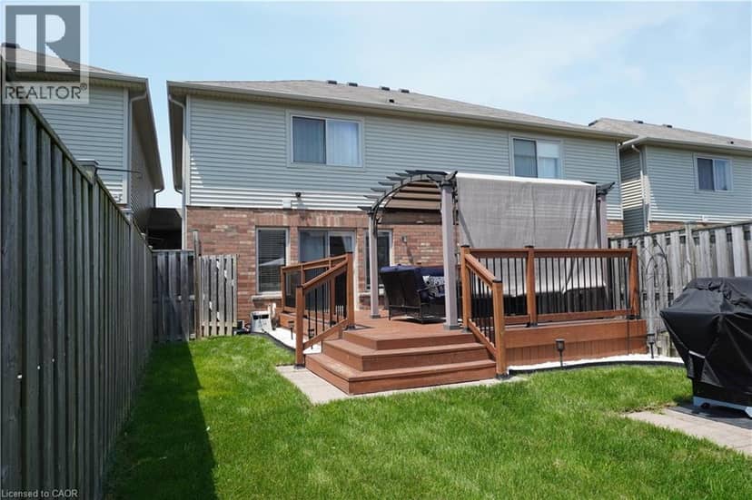 4465 COMFORT Crescent — photo 24 of 28